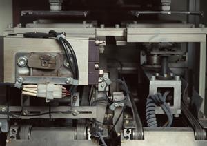 雷から電気機器を守るアレスタとは